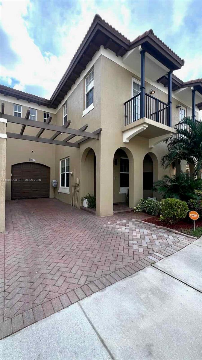 HILLSBORO ASSOCIATES PLAT - Residential