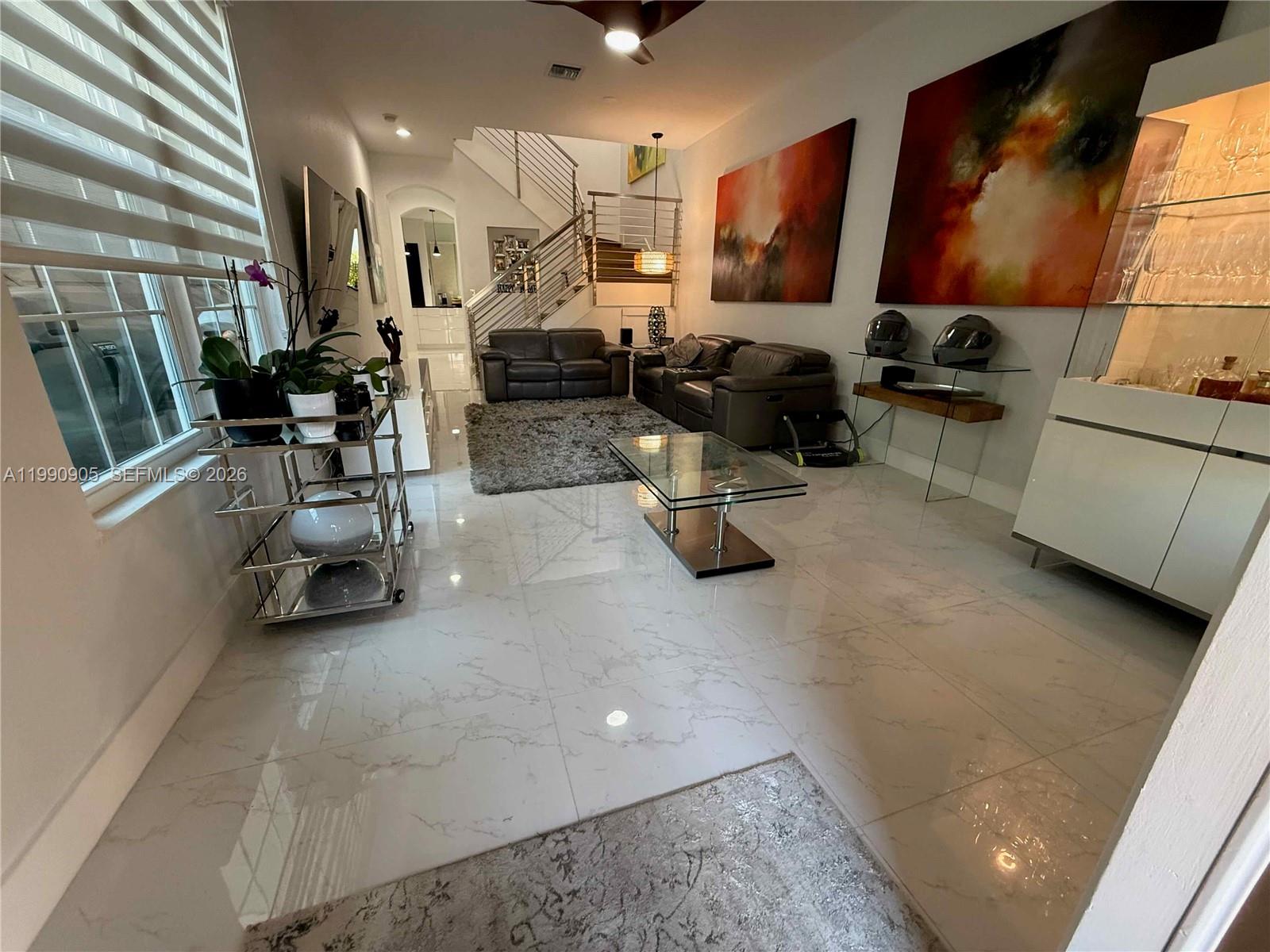 HILLSBORO ASSOCIATES PLAT - Residential
