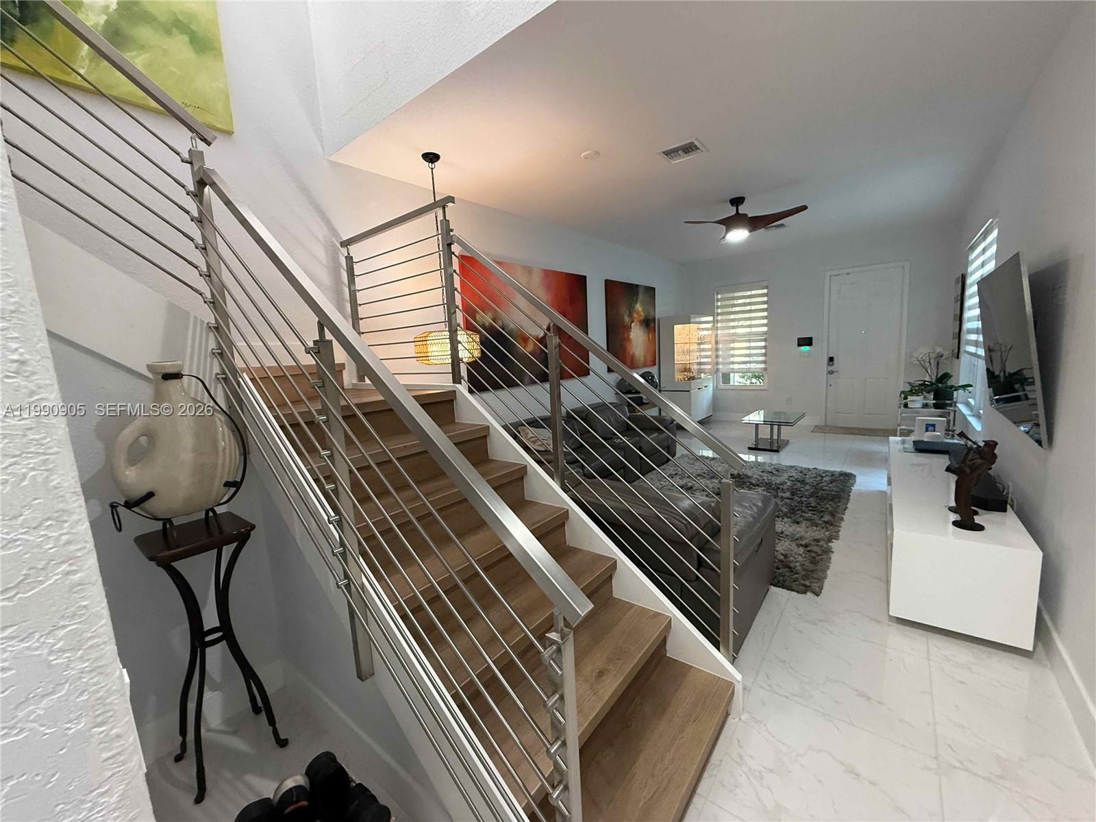 HILLSBORO ASSOCIATES PLAT - Residential