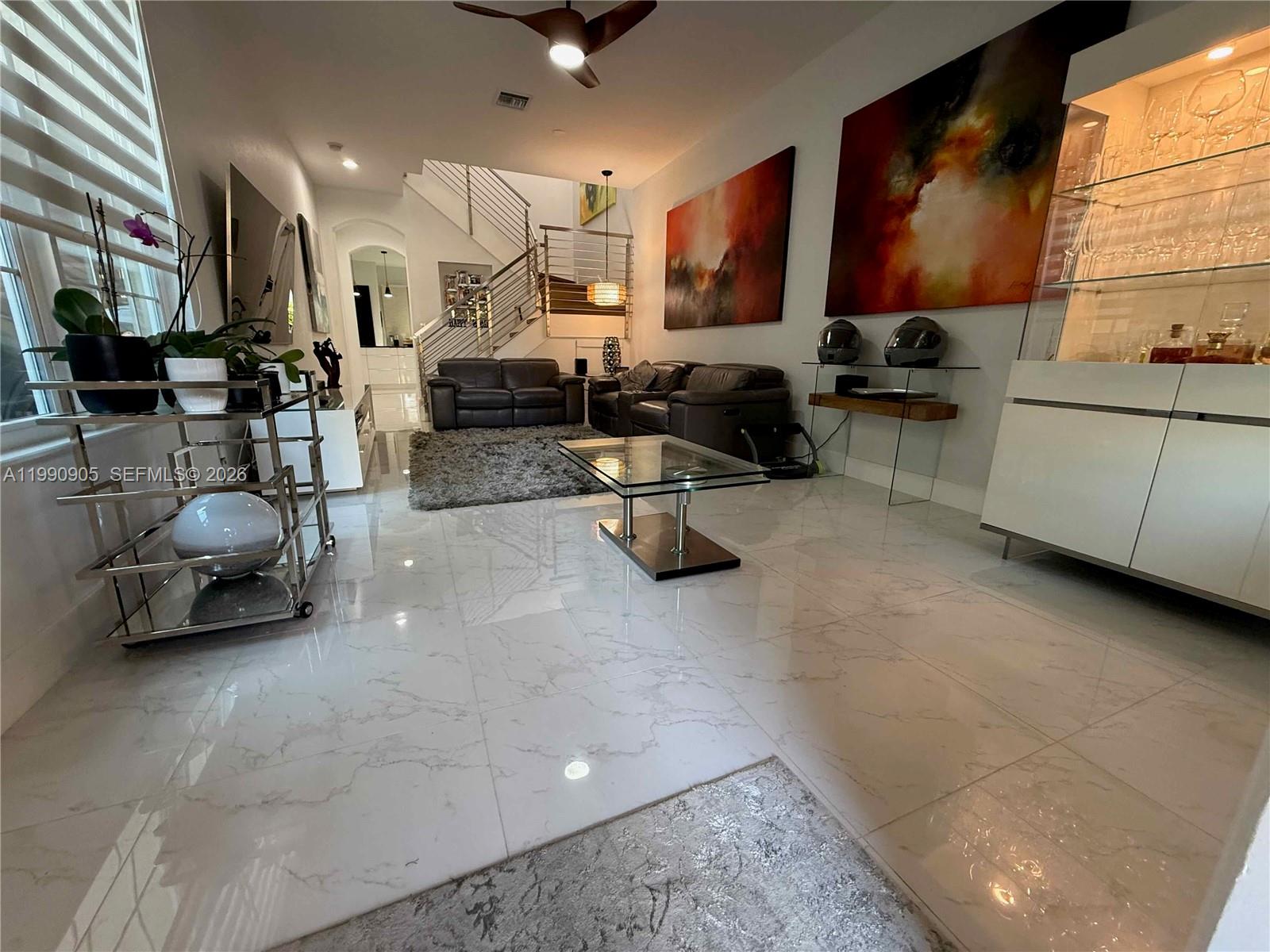 HILLSBORO ASSOCIATES PLAT - Residential