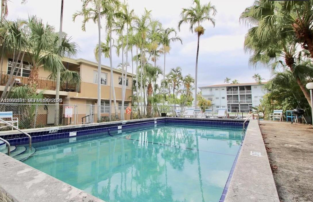 BELLE MEADE PLACE CONDO - Residential