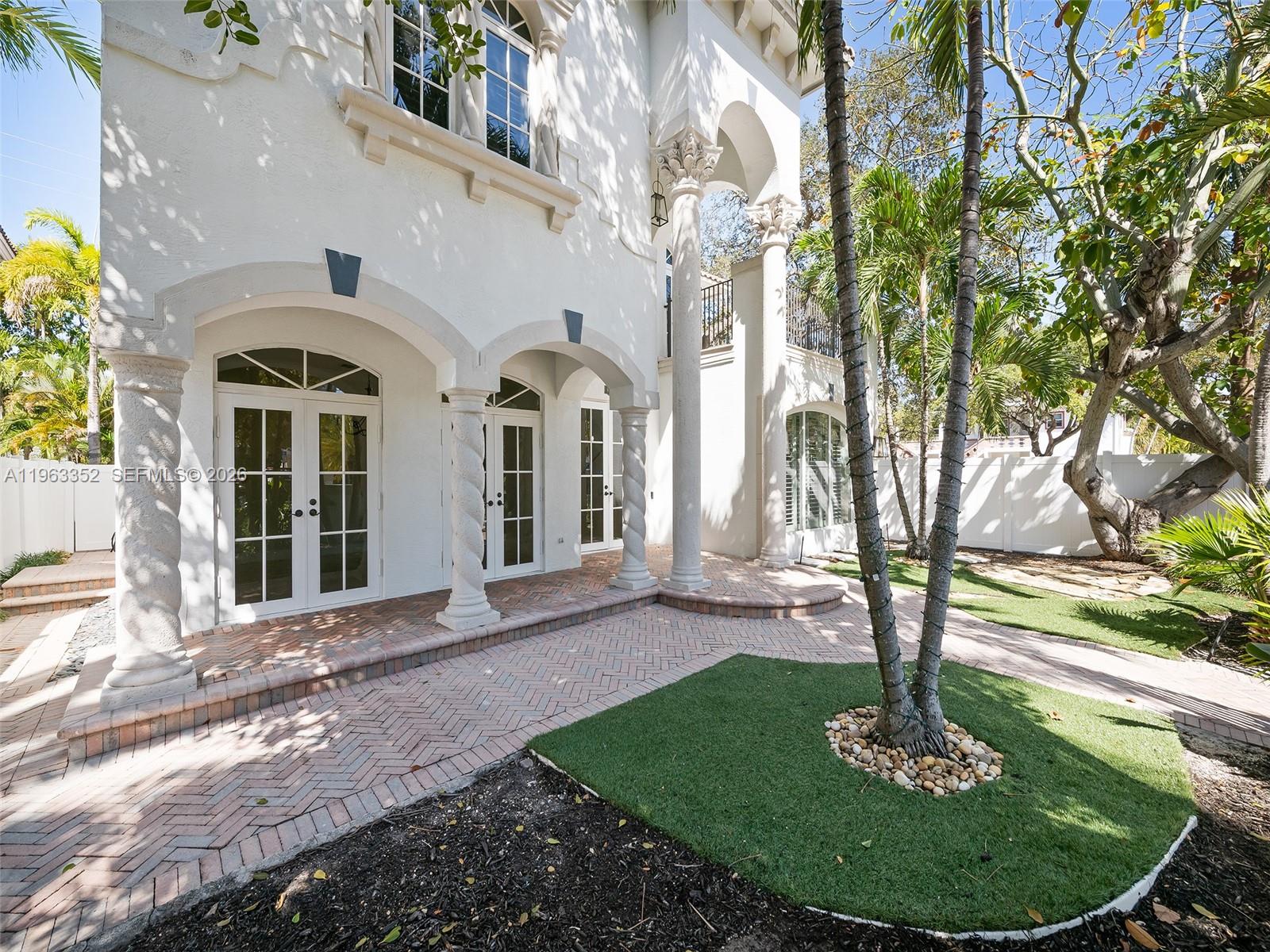 Positioned in the heart of Colee Hammock, just one block from Las Olas Blvd, this home delivers location, scale, & versatility in one of Ft. Lauderdale's most walkable neighborhoods. Step through the private gate into a welcoming courtyard, perfect setting for hosting before dinner or enjoying a quiet evening at home. Inside, 3 generously sized ensuite bedrooms on the second level. Third floor adds flexibility with a 4th en-suite bedroom ideal for office, fitness studio, or creative space. Rooftop terrace w/ downtown views, retreat for sunset cocktails or relaxed weekends. The spacious kitchen seamlessly flows into the main living areas. Impact windows & 2 car garage, rare in this area. Live steps from downtown Ft. Lauderdale while enjoying the charm of one of its most desirable neighborhoods offering a wonderful opportunity to tailor the space to your vision. AVAILABLE TO LEASE!