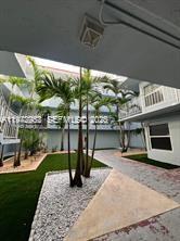 NEWPORT CONDO - Residential
