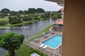 NEWPORT CONDO - Residential