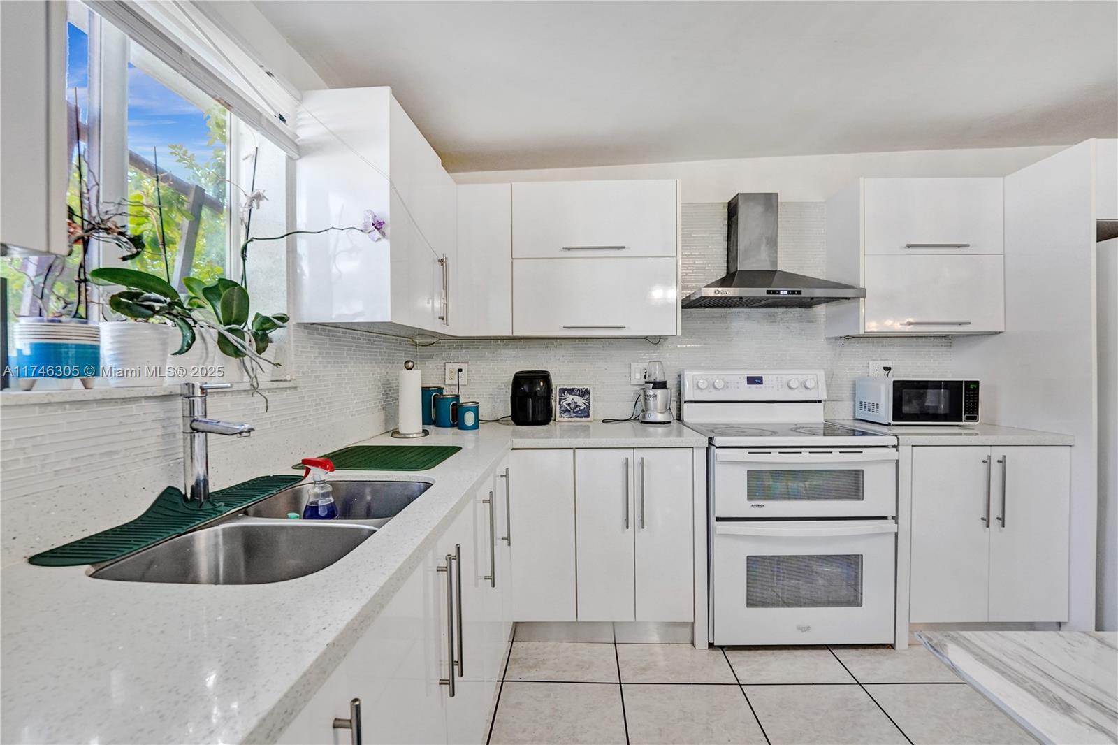 ALBA GARDENS SEC 5 - Residential