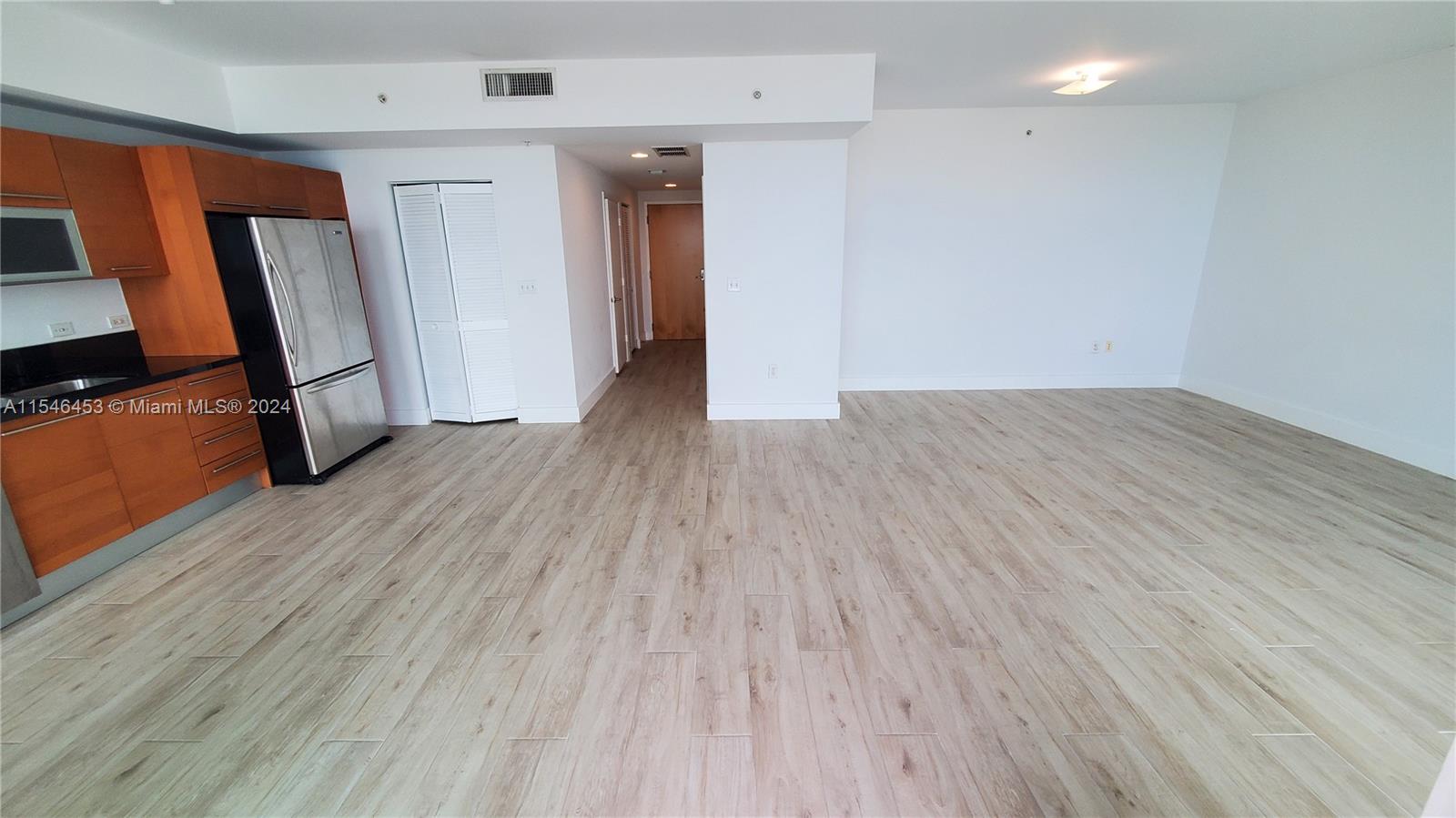 VIZCAYNE SOUTH CONDO - Residential Lease