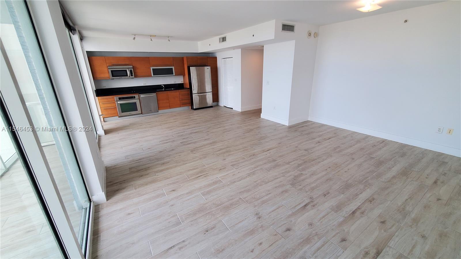 VIZCAYNE SOUTH CONDO - Residential Lease