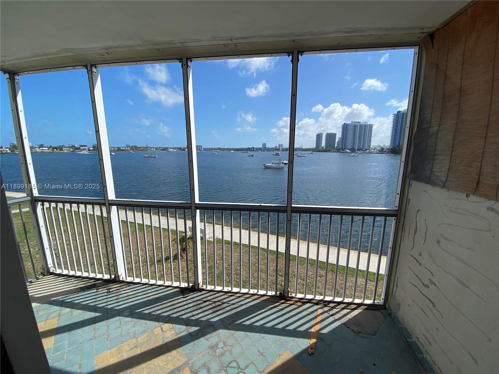 POINT EAST SEC III CONDO - Residential