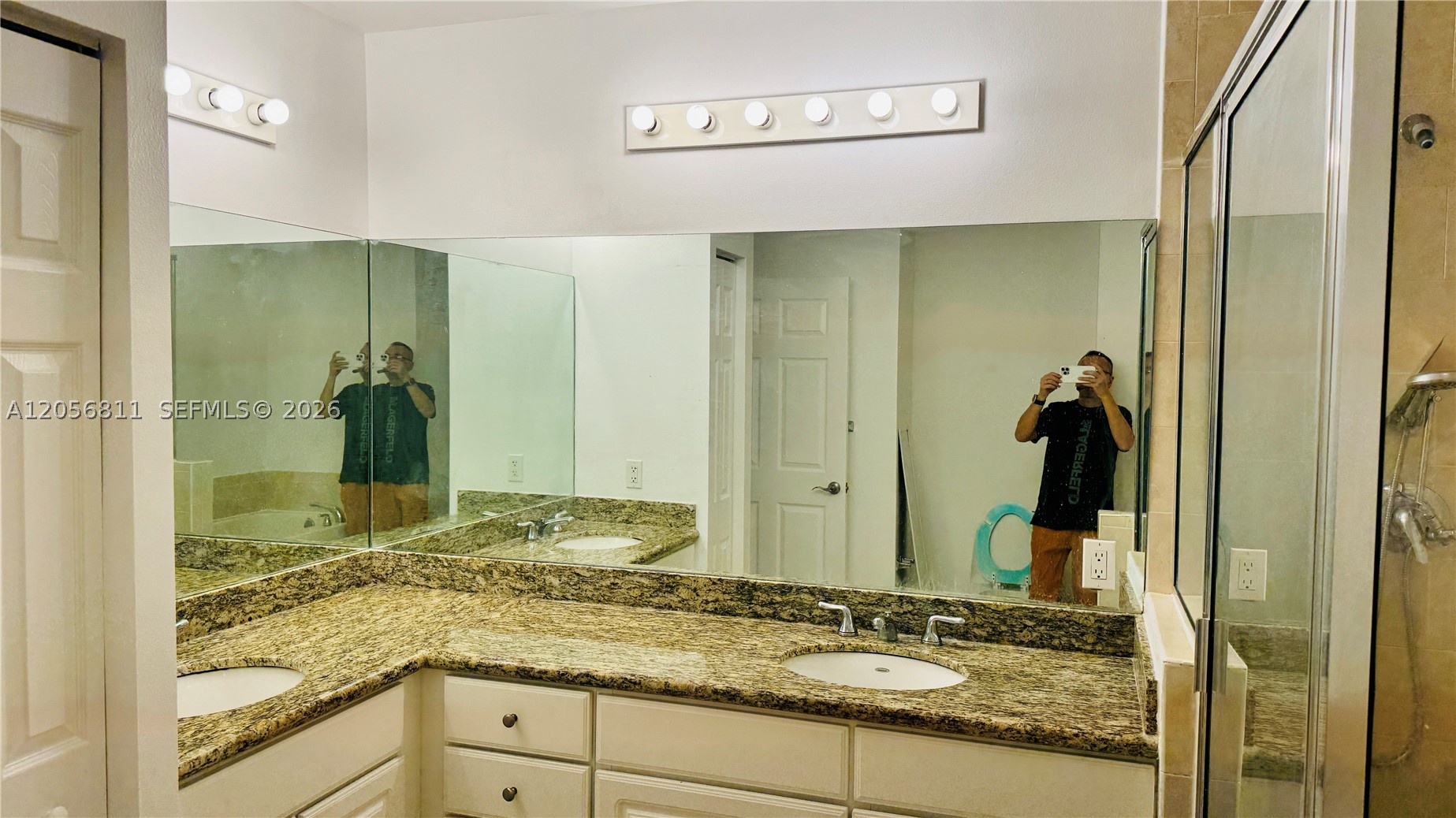 ALAQUA CONDO - Residential