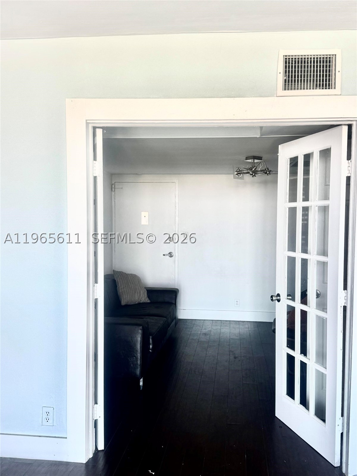 MIRADOR 1200 CONDO - Residential