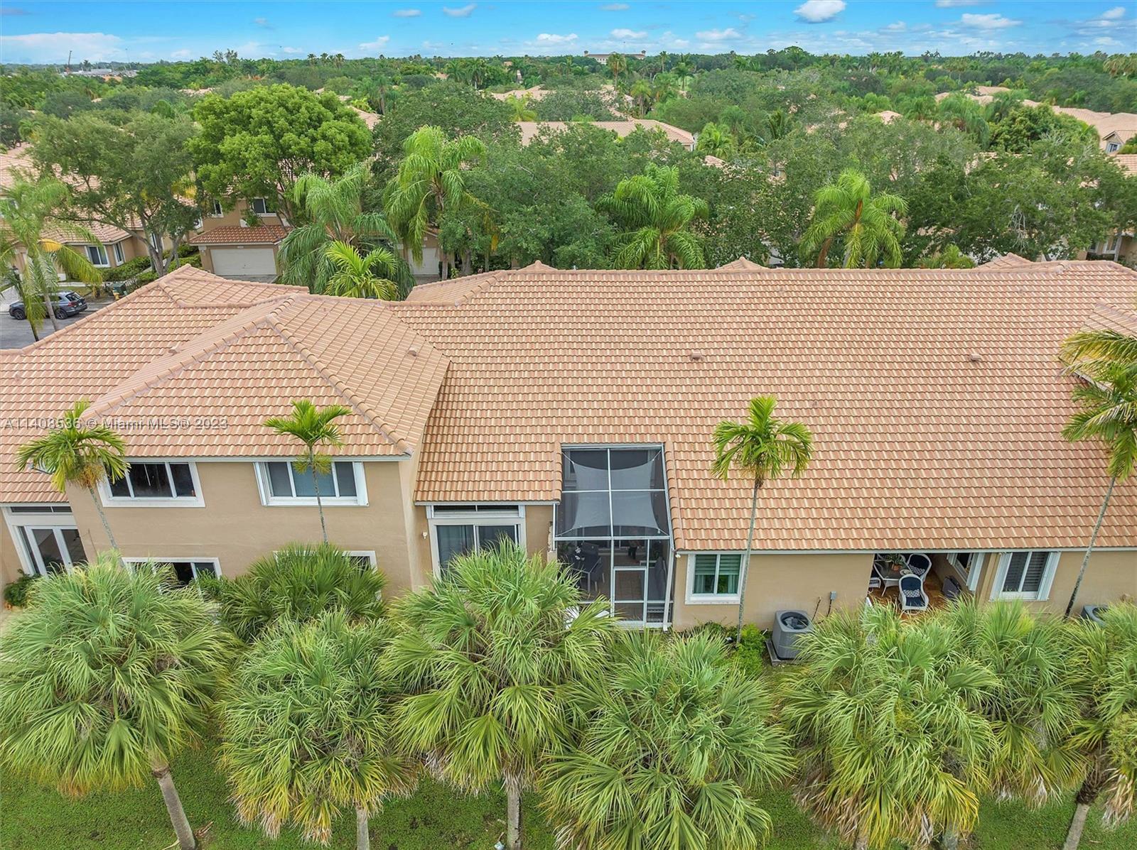 Grand Palms Courtyards - Residential