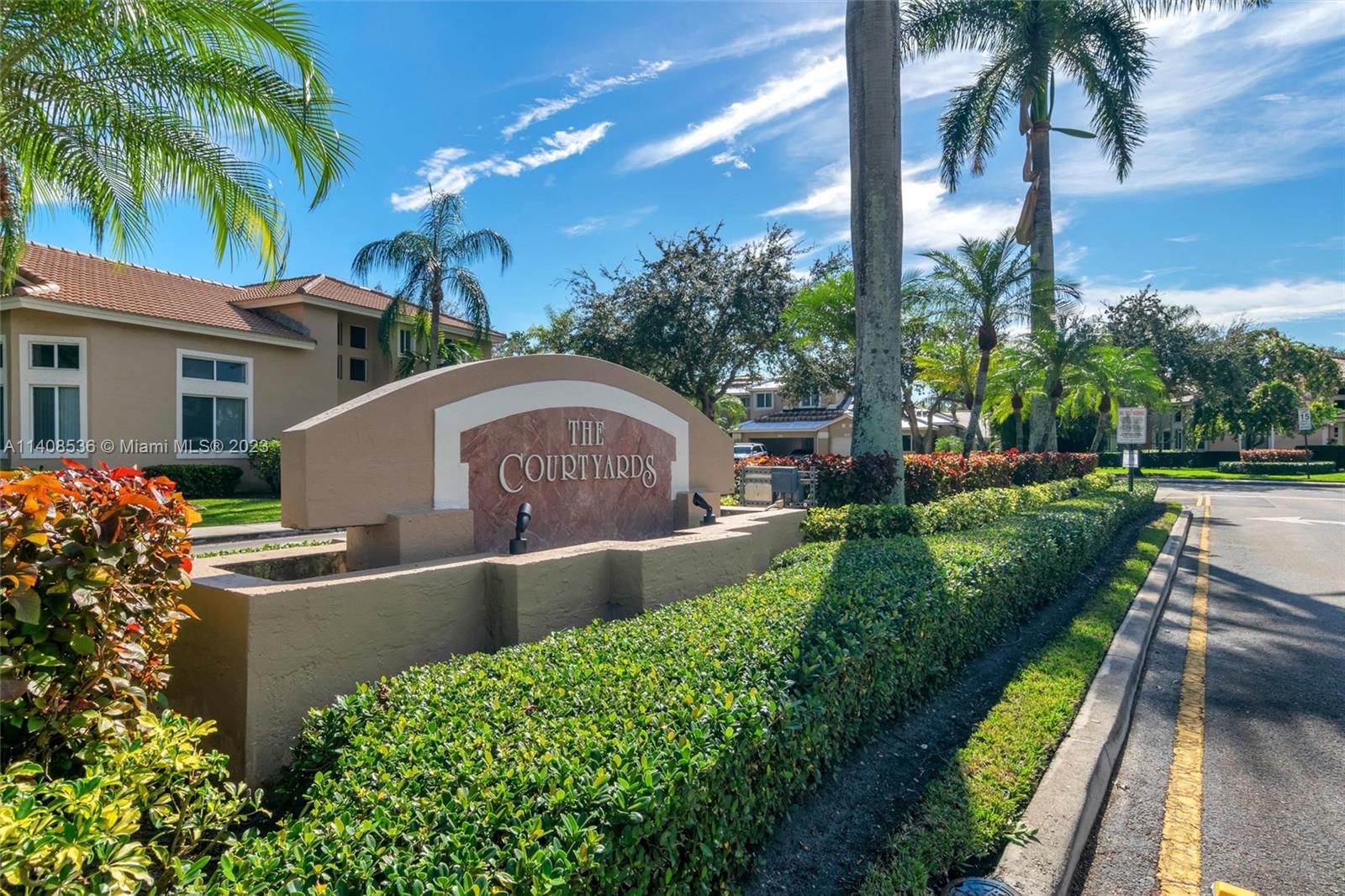 Grand Palms Courtyards - Residential