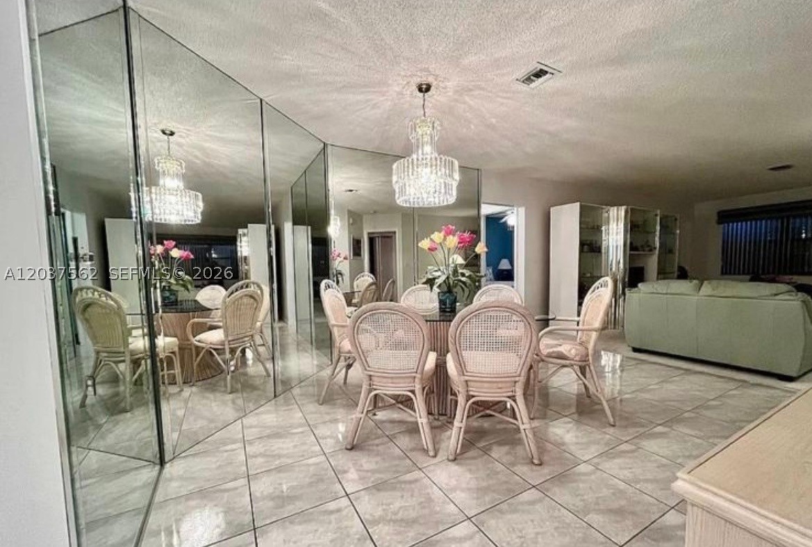 BAYPORT VILLAGE B CONDO - Residential