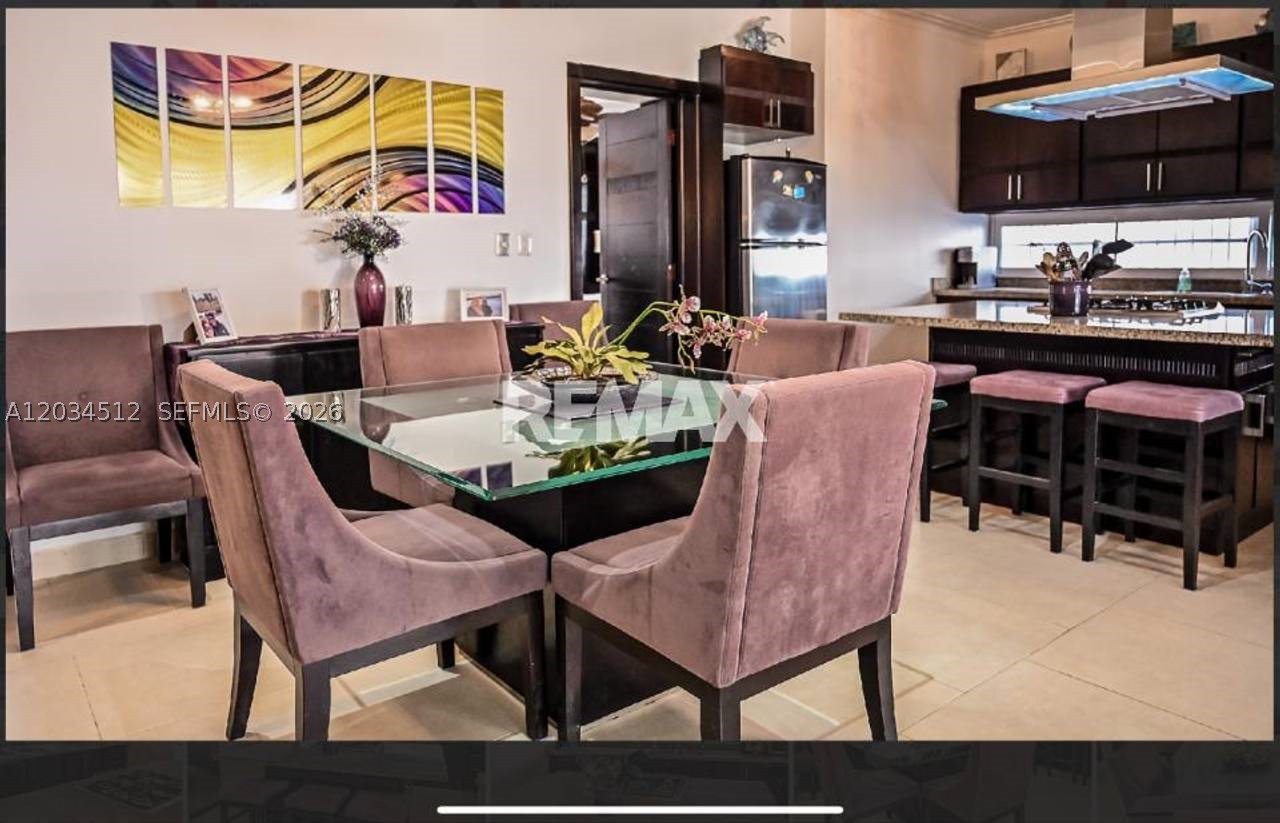 Costa Hermosa - Residential