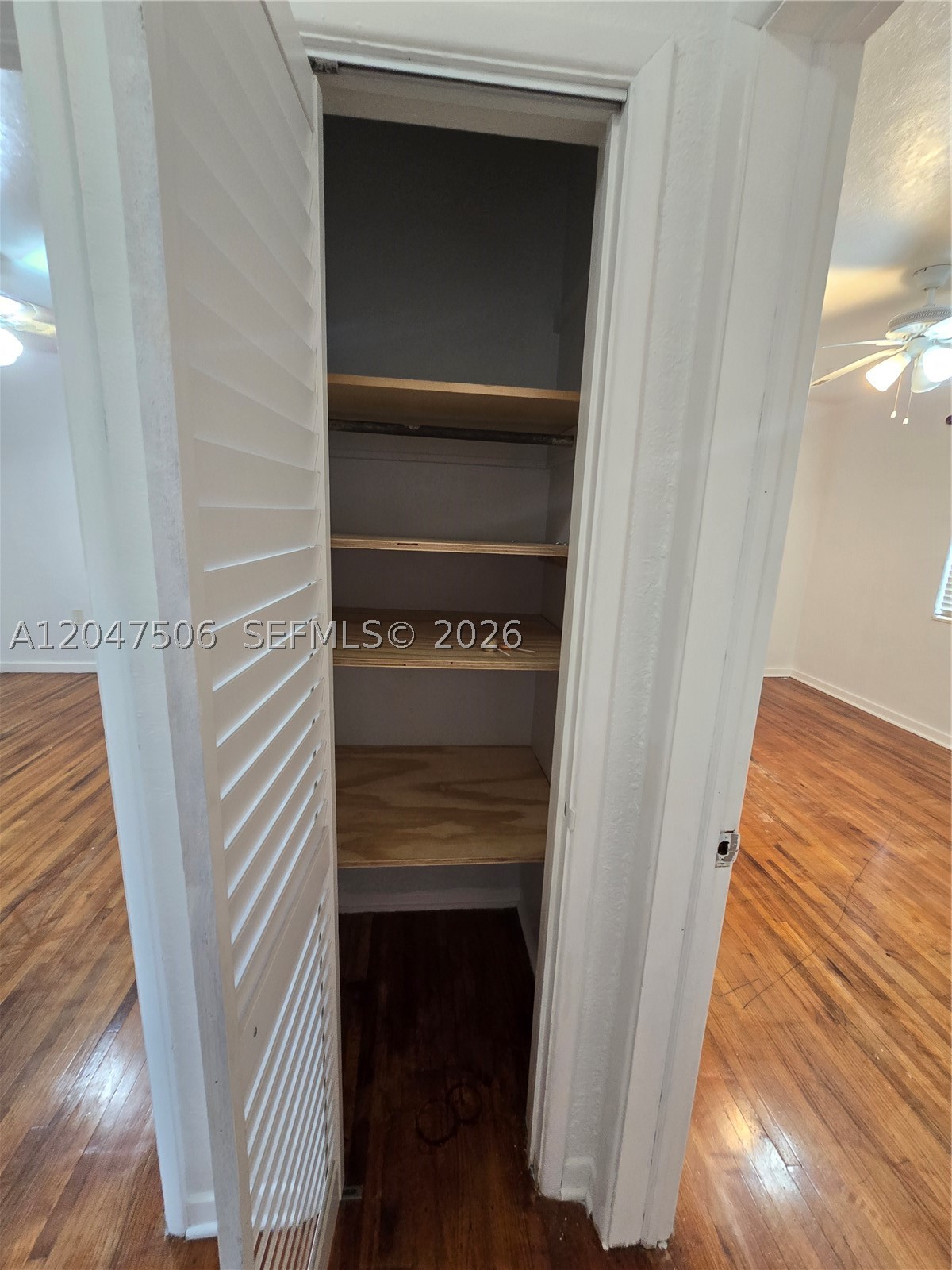 BISCAYNE GDNS SEC F PT 3 - Residential Lease
