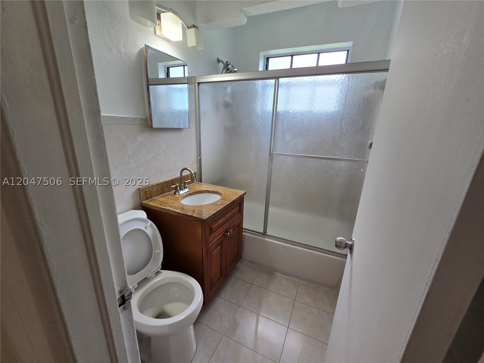 BISCAYNE GDNS SEC F PT 3 - Residential Lease
