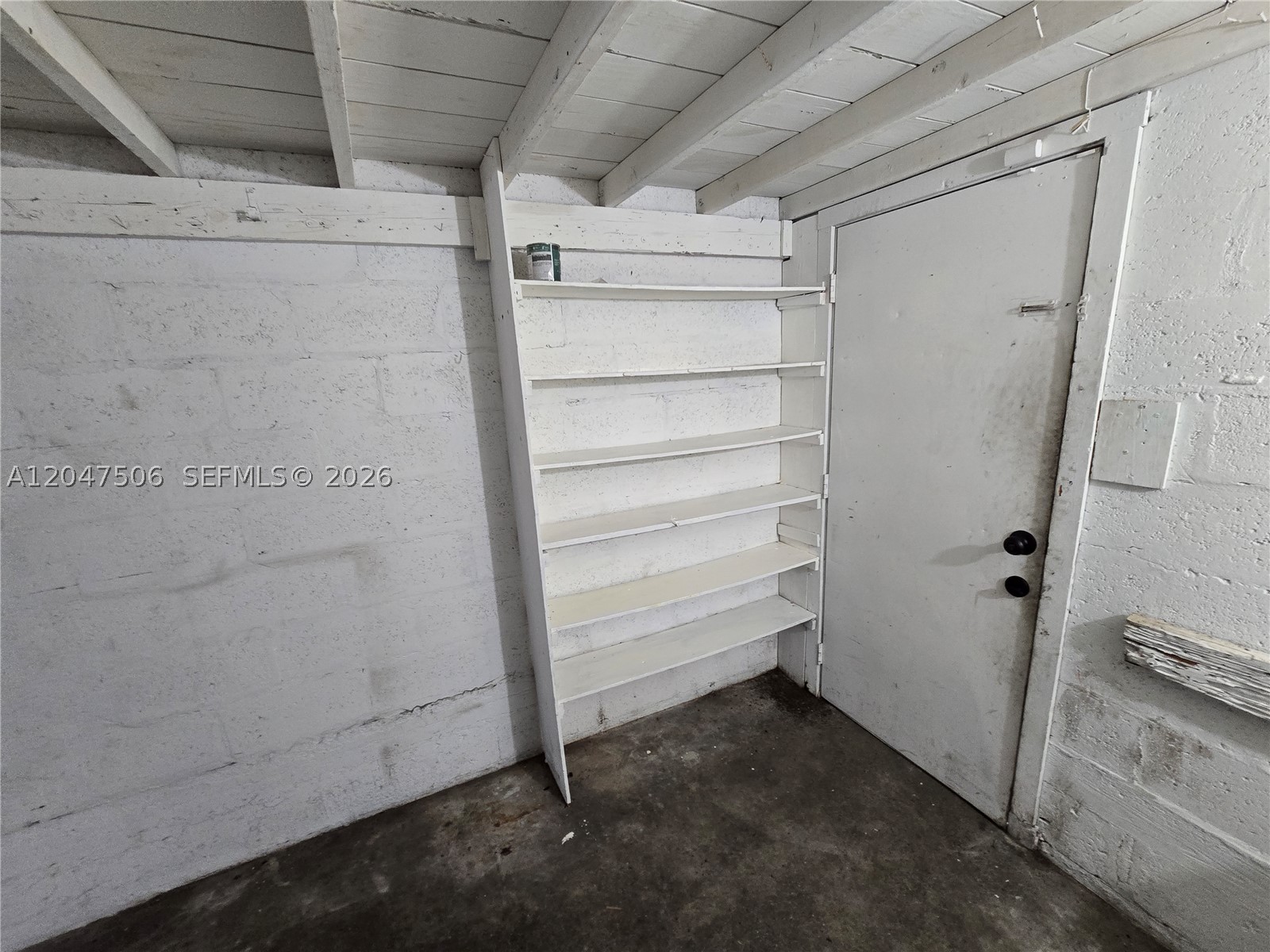 BISCAYNE GDNS SEC F PT 3 - Residential Lease