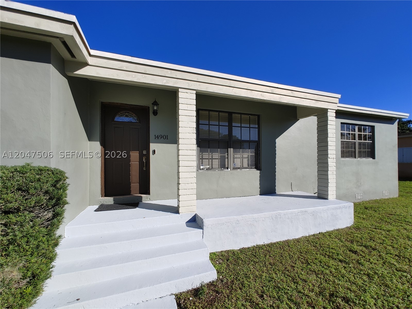 BISCAYNE GDNS SEC F PT 3 - Residential Lease
