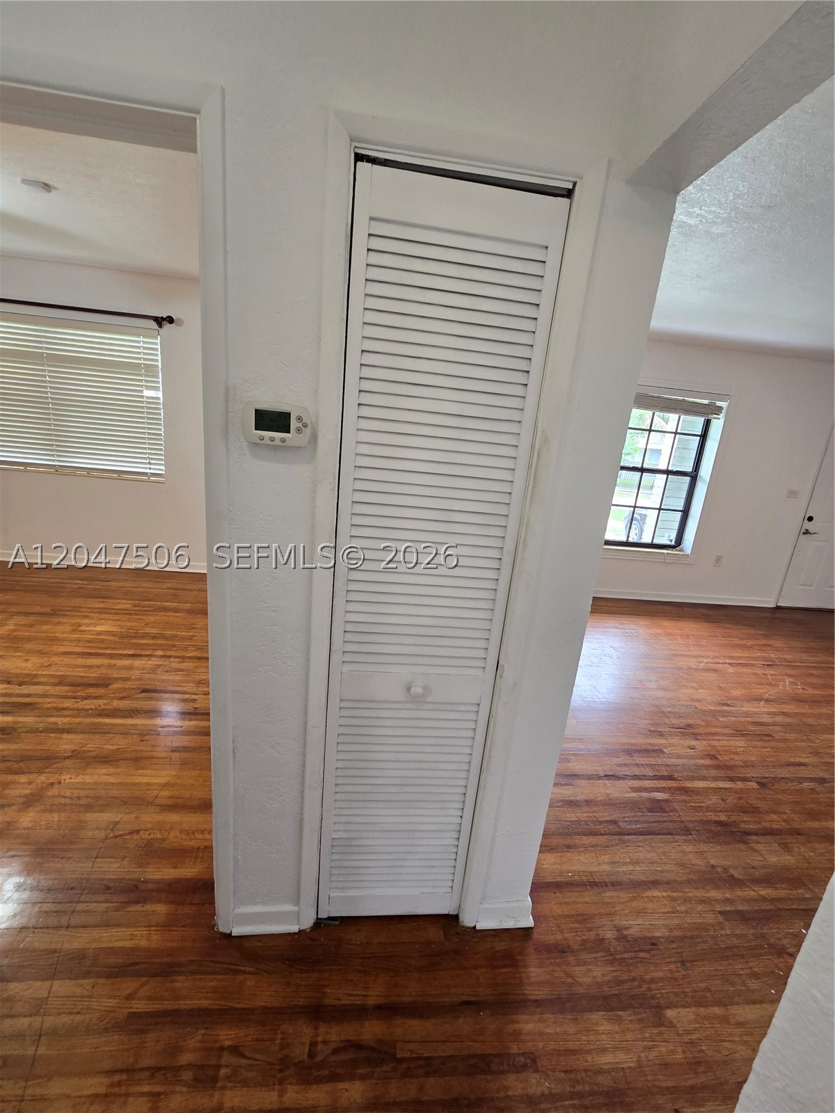 BISCAYNE GDNS SEC F PT 3 - Residential Lease