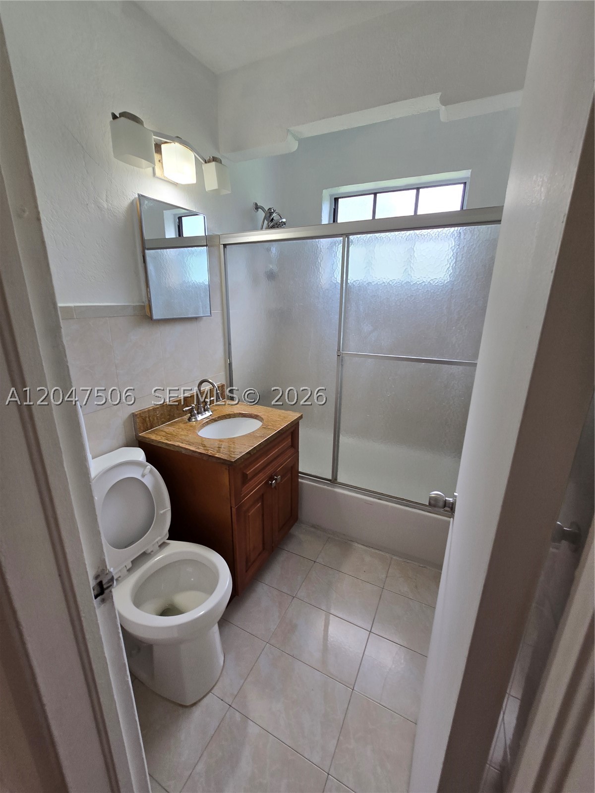 BISCAYNE GDNS SEC F PT 3 - Residential Lease