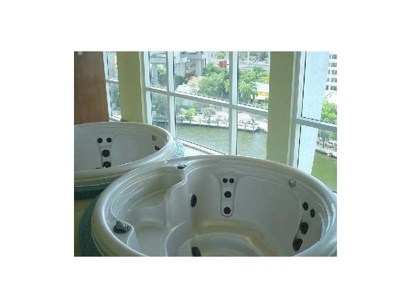 BRICKELL ON THE RIVER N T - Residential Lease