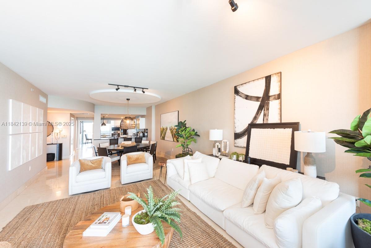 JADE OCEAN CONDO - Residential Lease
