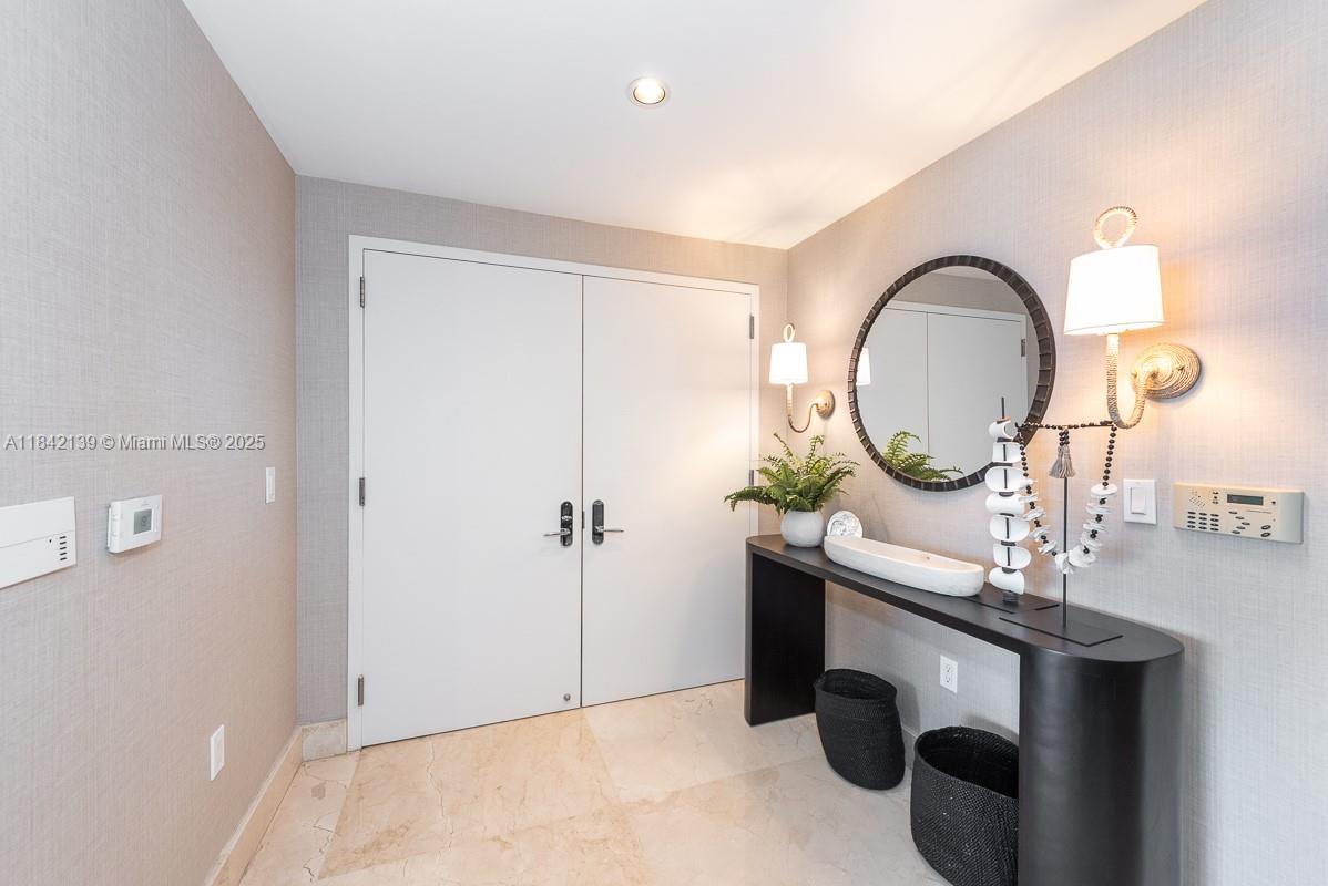 JADE OCEAN CONDO - Residential Lease