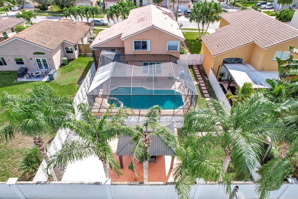 TWIN ACRES - Residential Lease
