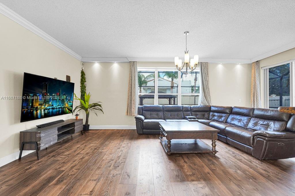 TWIN ACRES - Residential Lease
