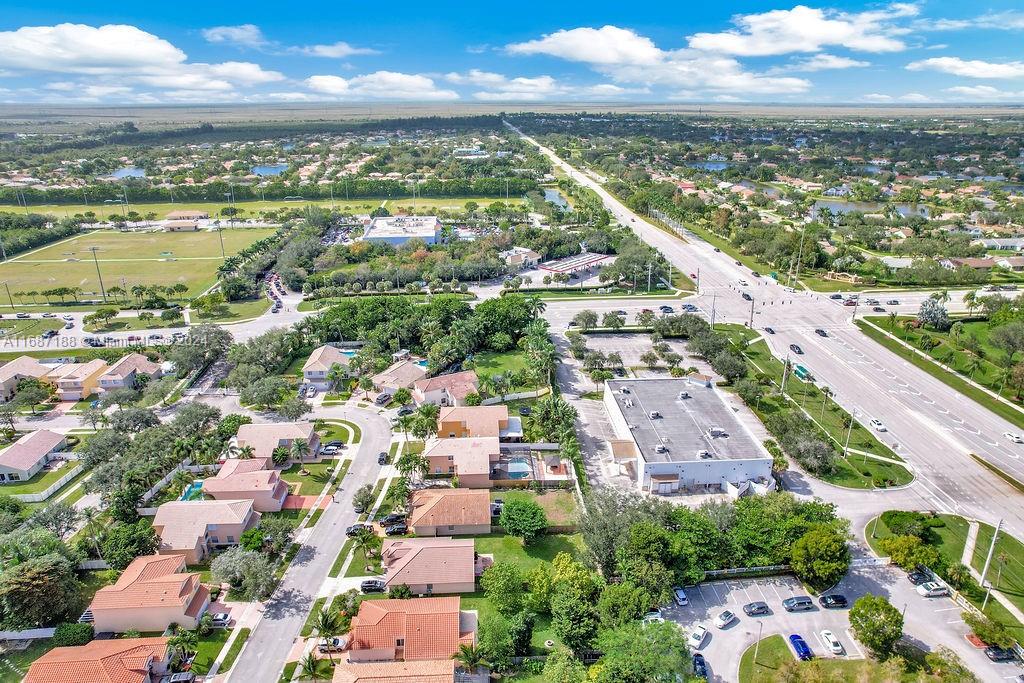 TWIN ACRES - Residential Lease