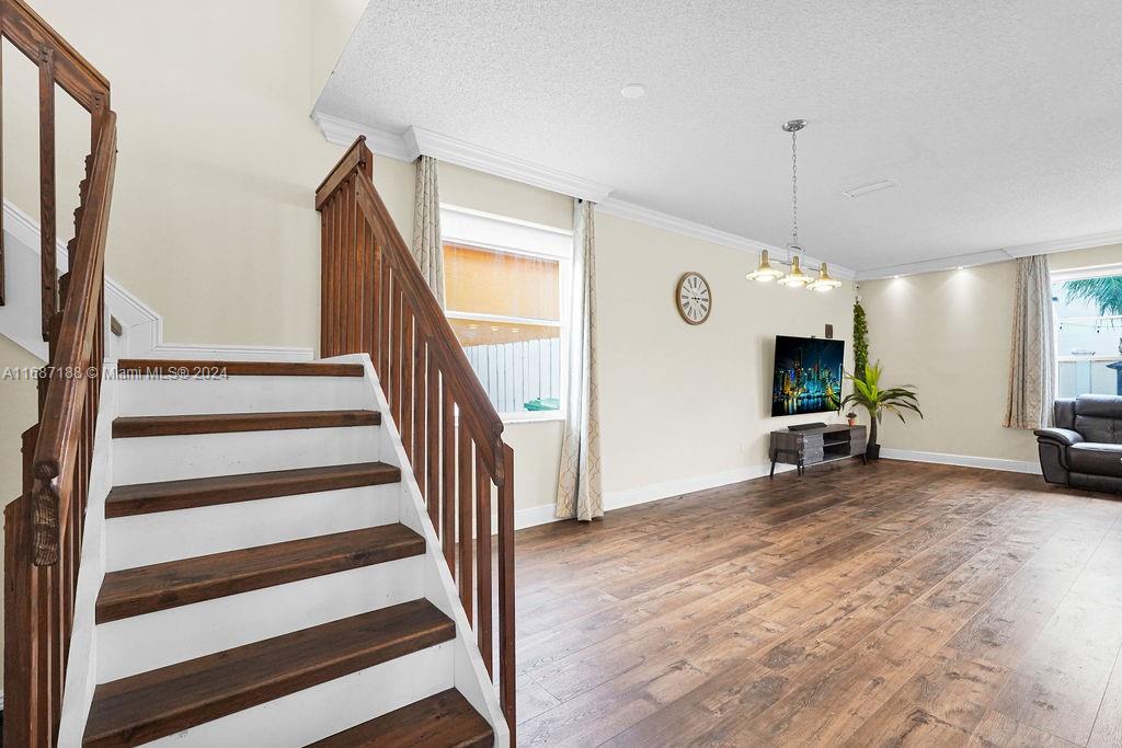 TWIN ACRES - Residential Lease