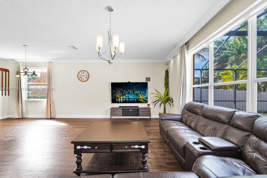 TWIN ACRES - Residential Lease