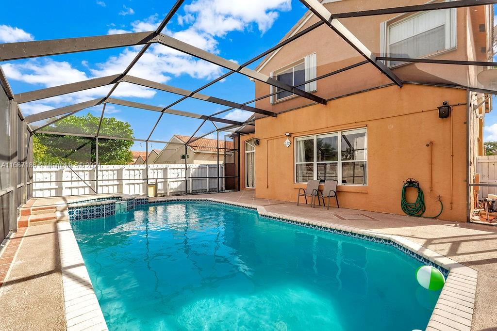 TWIN ACRES - Residential Lease