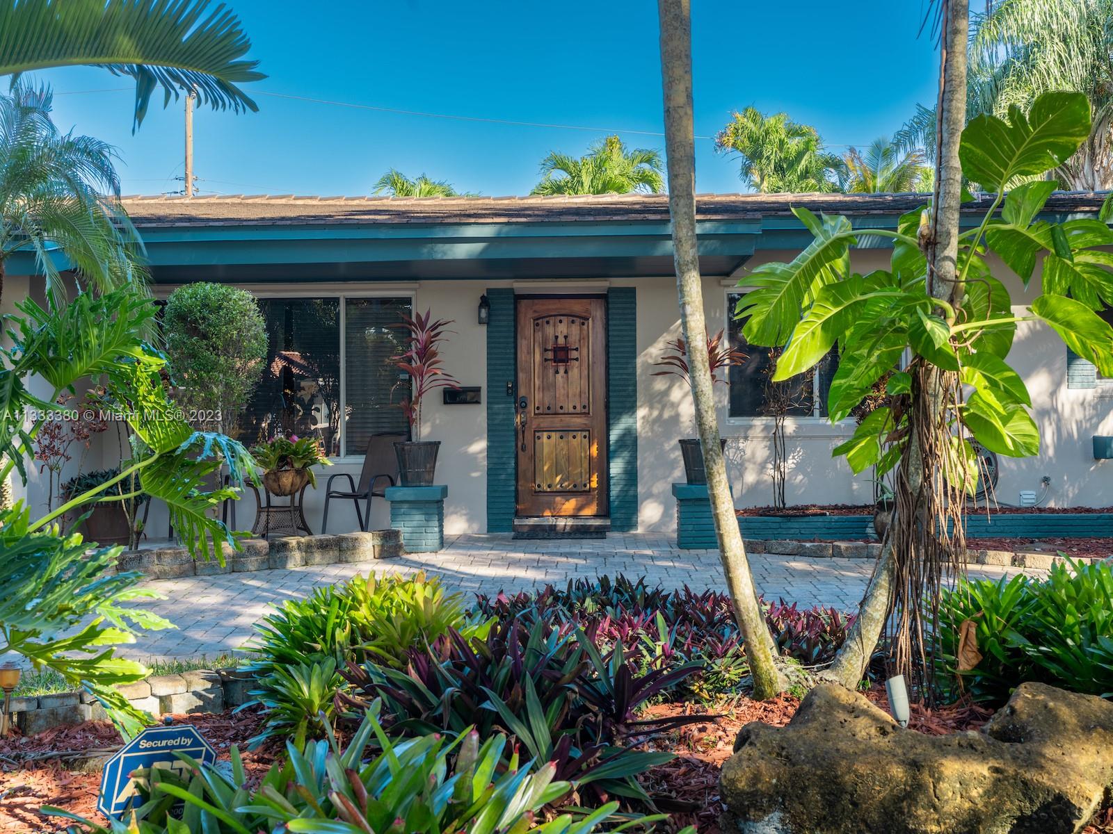 LAWN ACRES - Residential
