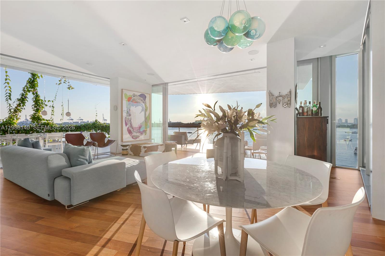 ALTON BEACH REALTY CO SUB - Residential Lease