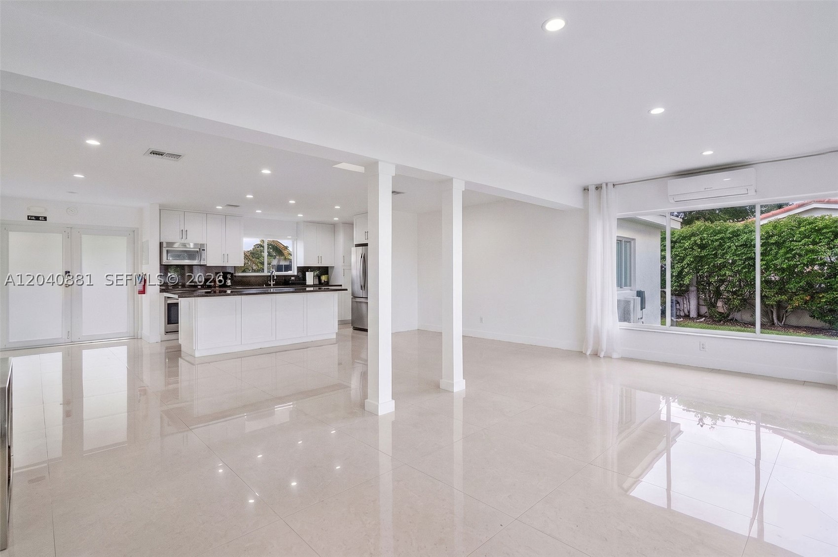 HIGHLAND LAKES - Residential Lease