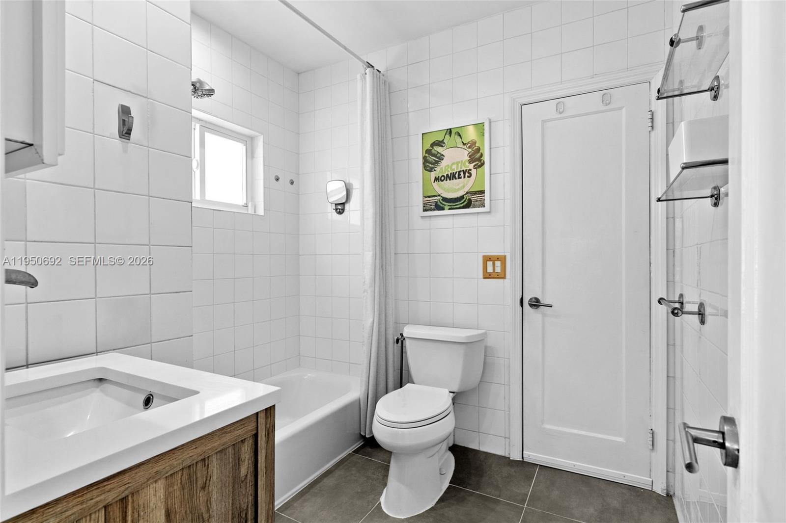 BISCAYNE POINT - Residential