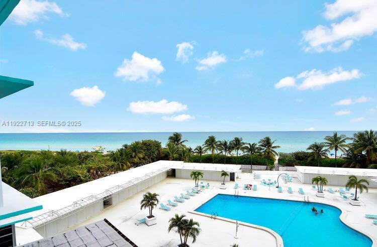 IMPERIAL HOUSE CONDO - Residential
