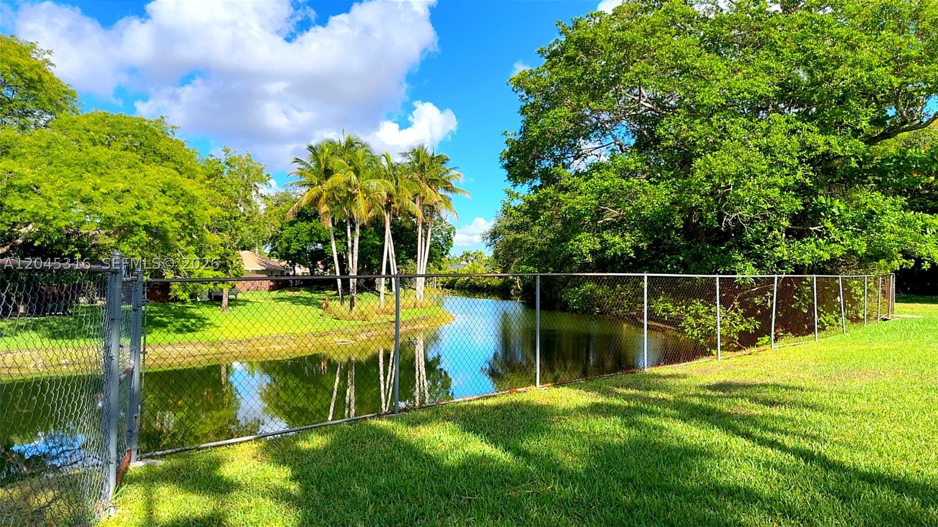GALLOWAY GLEN - Residential Lease