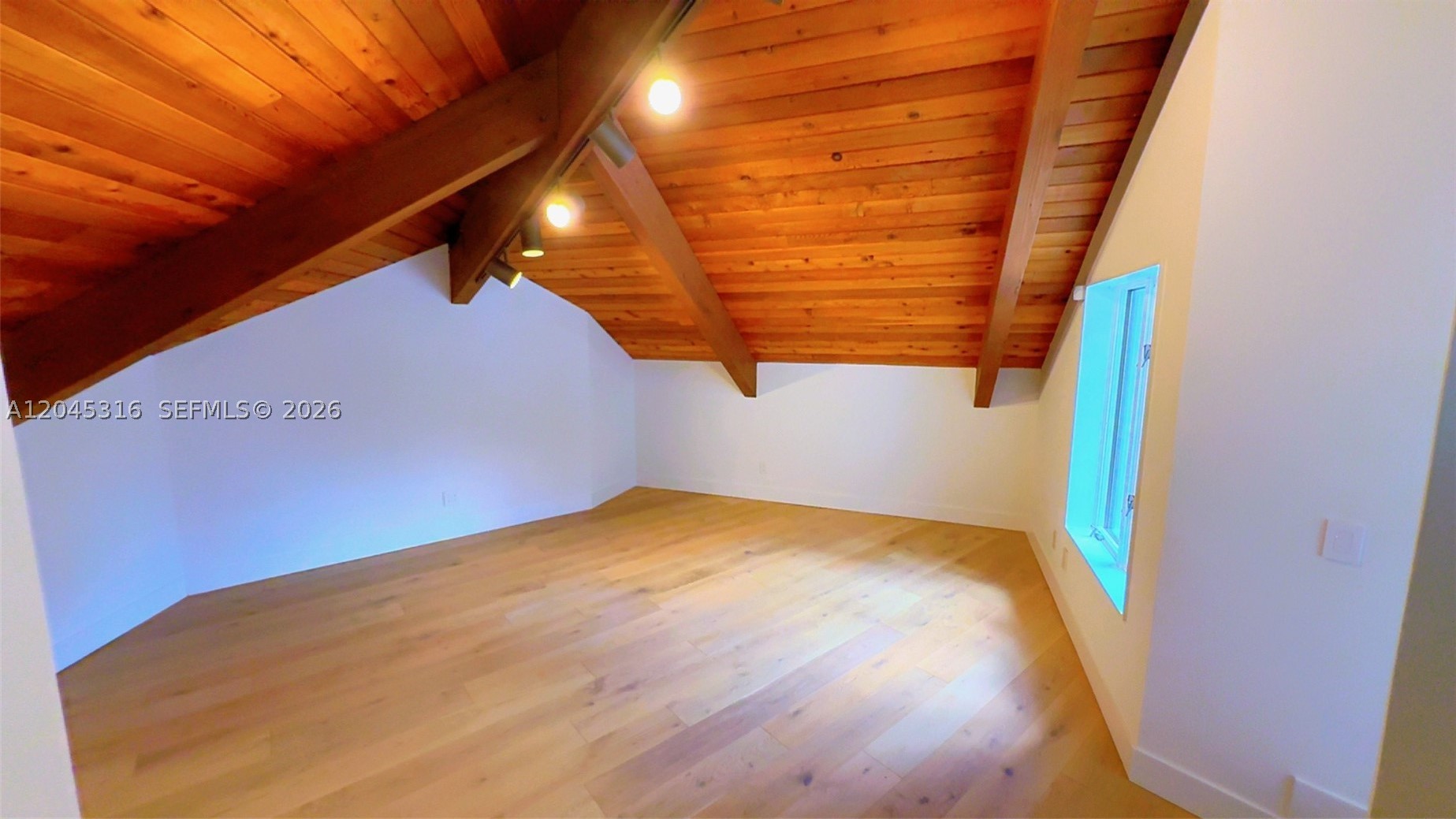 GALLOWAY GLEN - Residential Lease