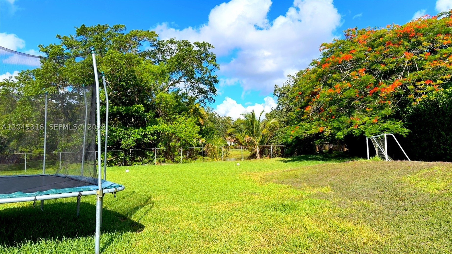 GALLOWAY GLEN - Residential Lease