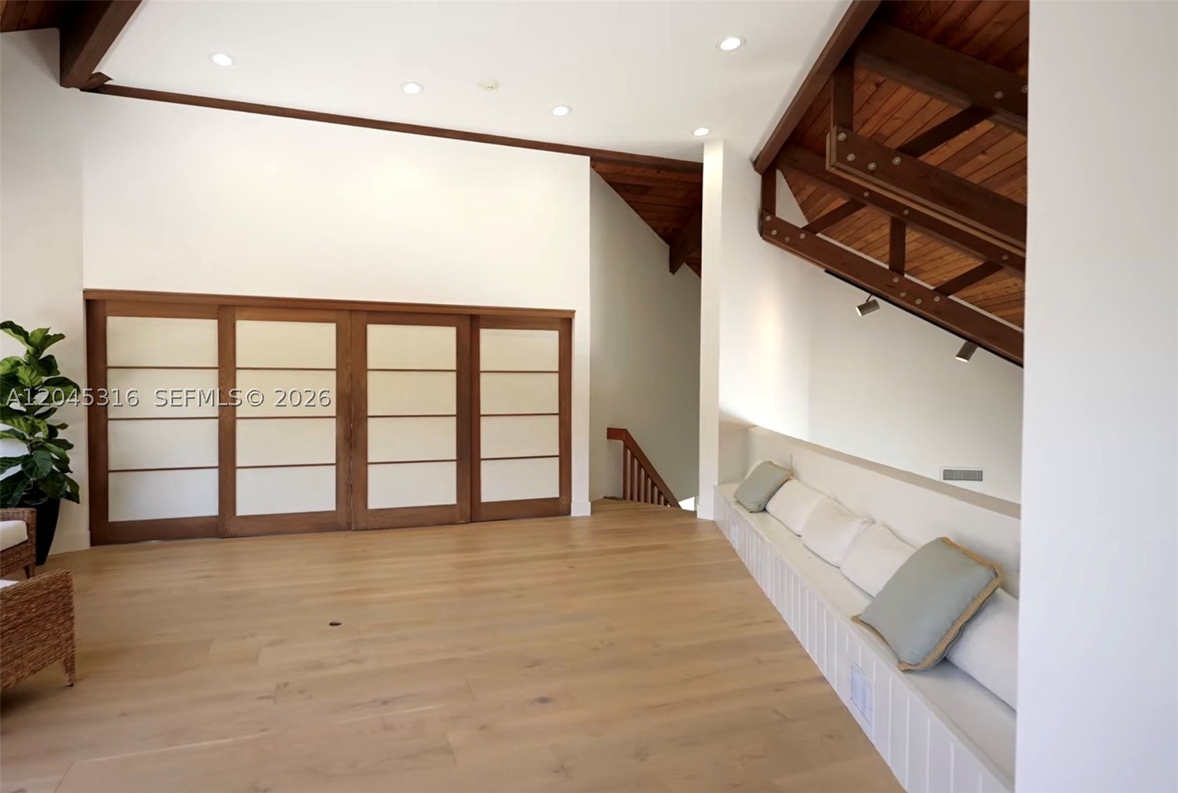 GALLOWAY GLEN - Residential Lease