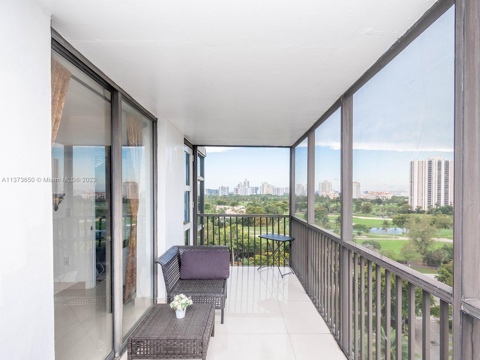 BONAVISTA CONDO - Residential