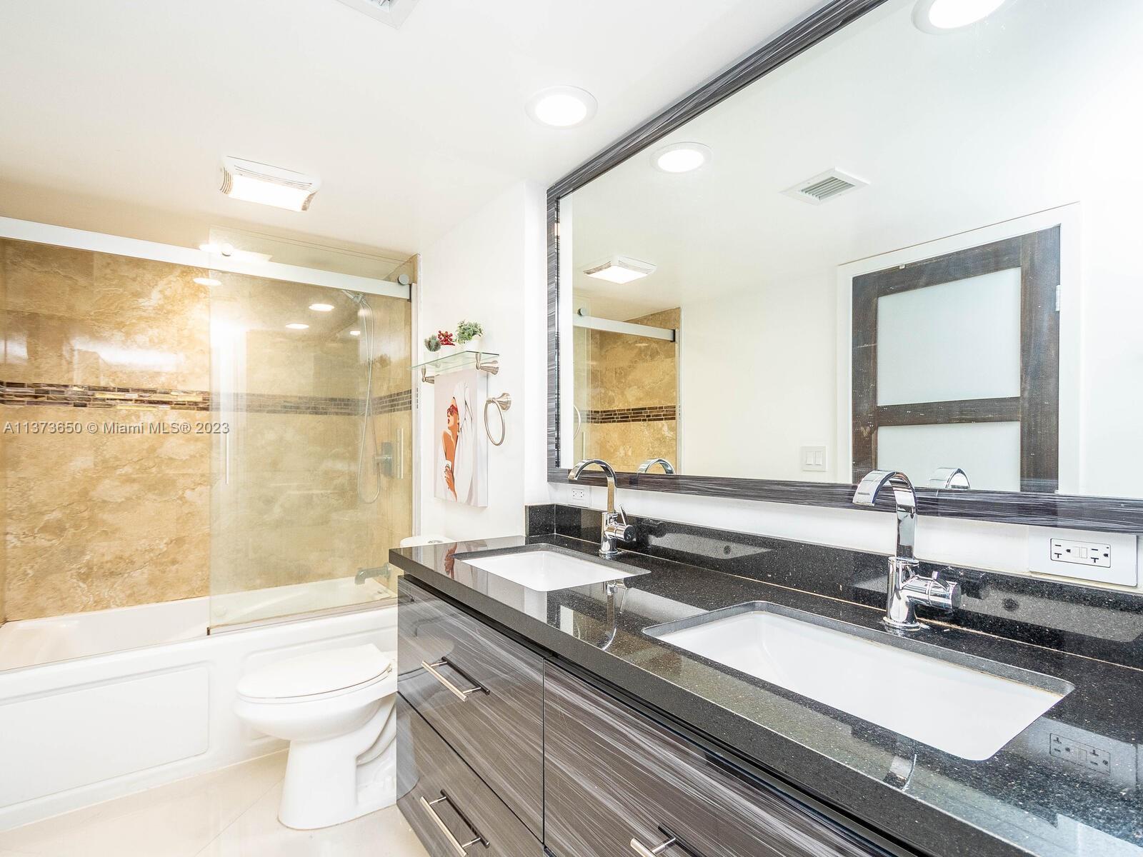 BONAVISTA CONDO - Residential