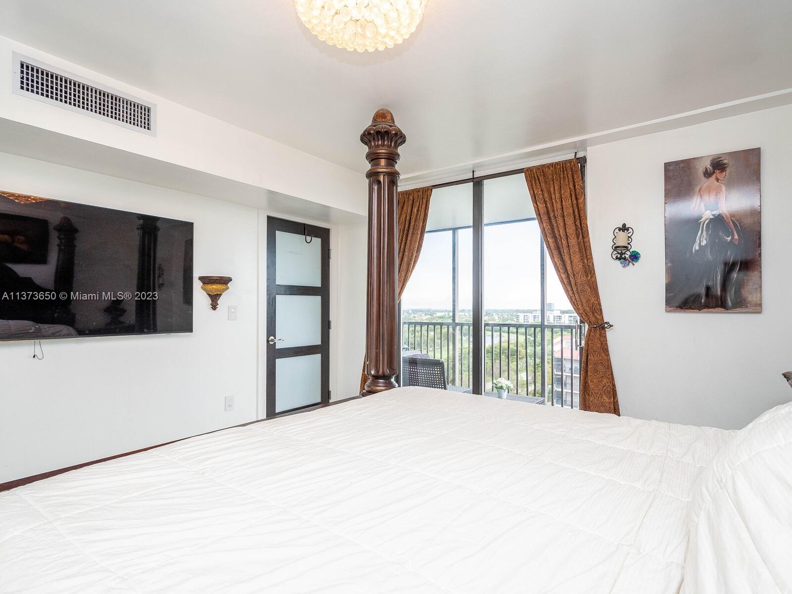 BONAVISTA CONDO - Residential