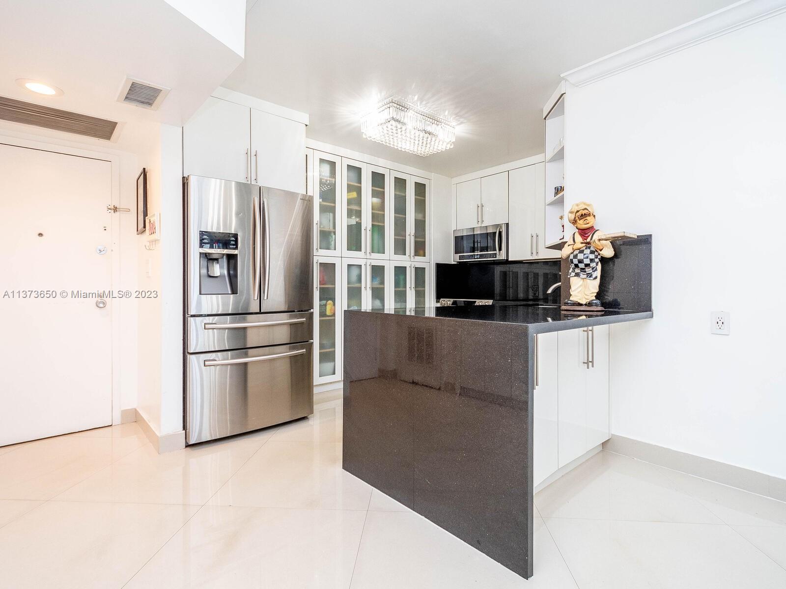 BONAVISTA CONDO - Residential
