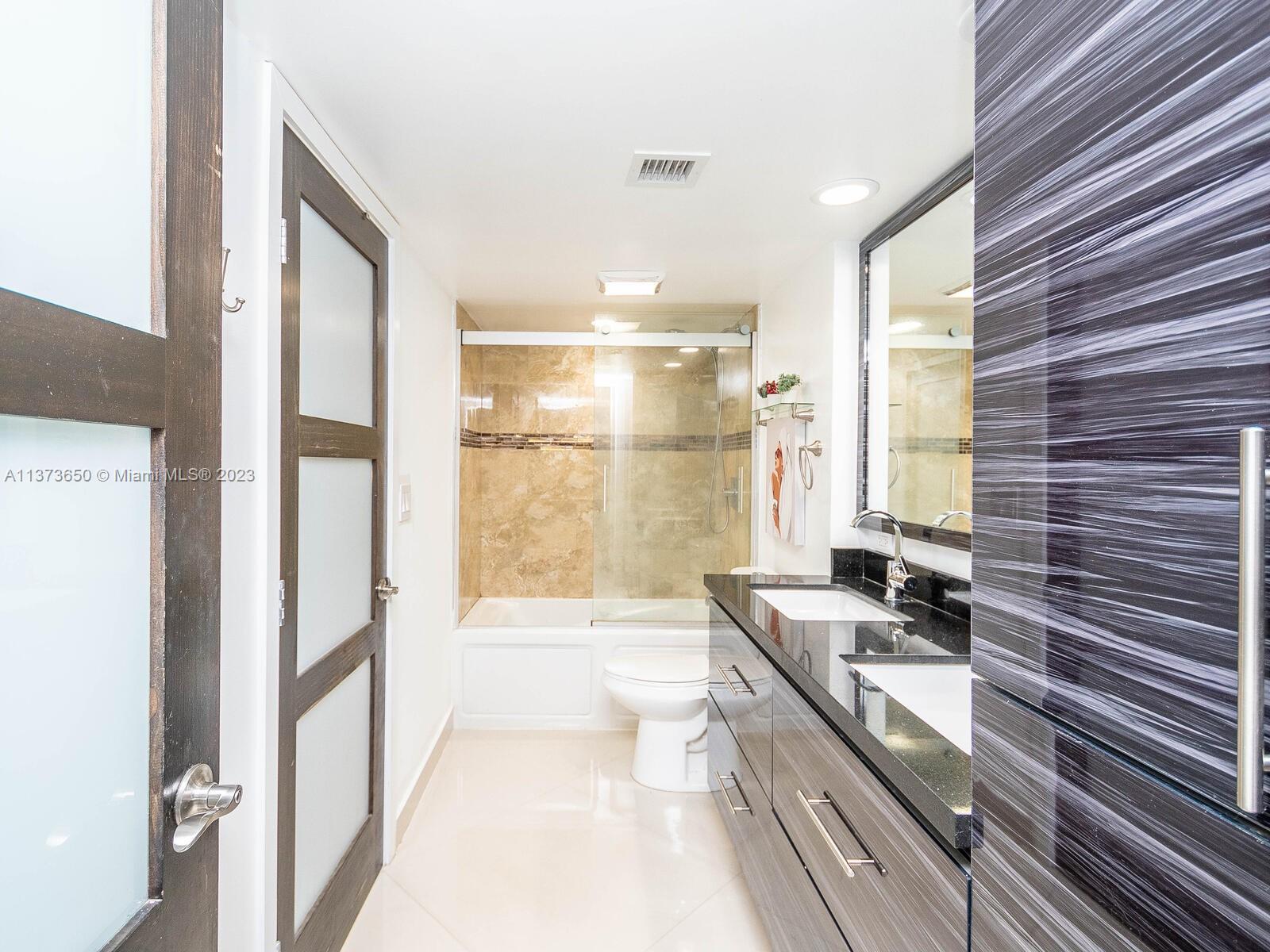BONAVISTA CONDO - Residential
