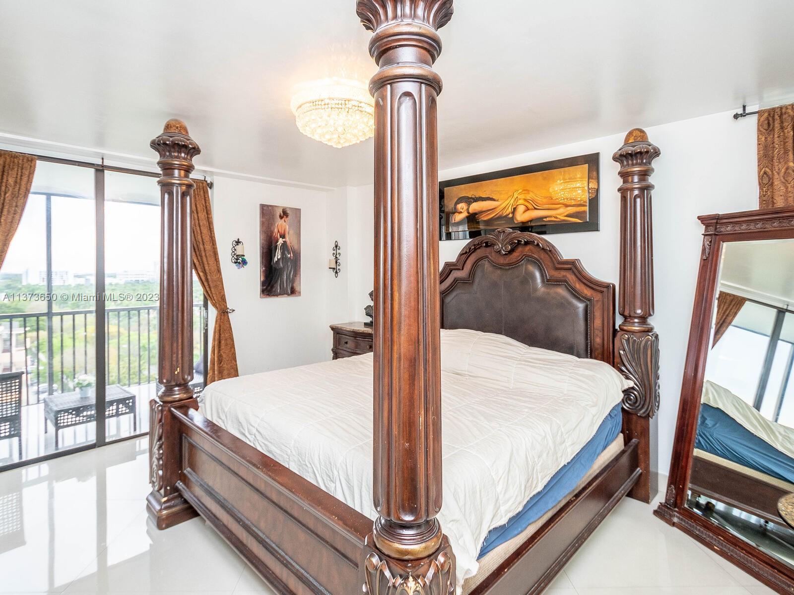 BONAVISTA CONDO - Residential