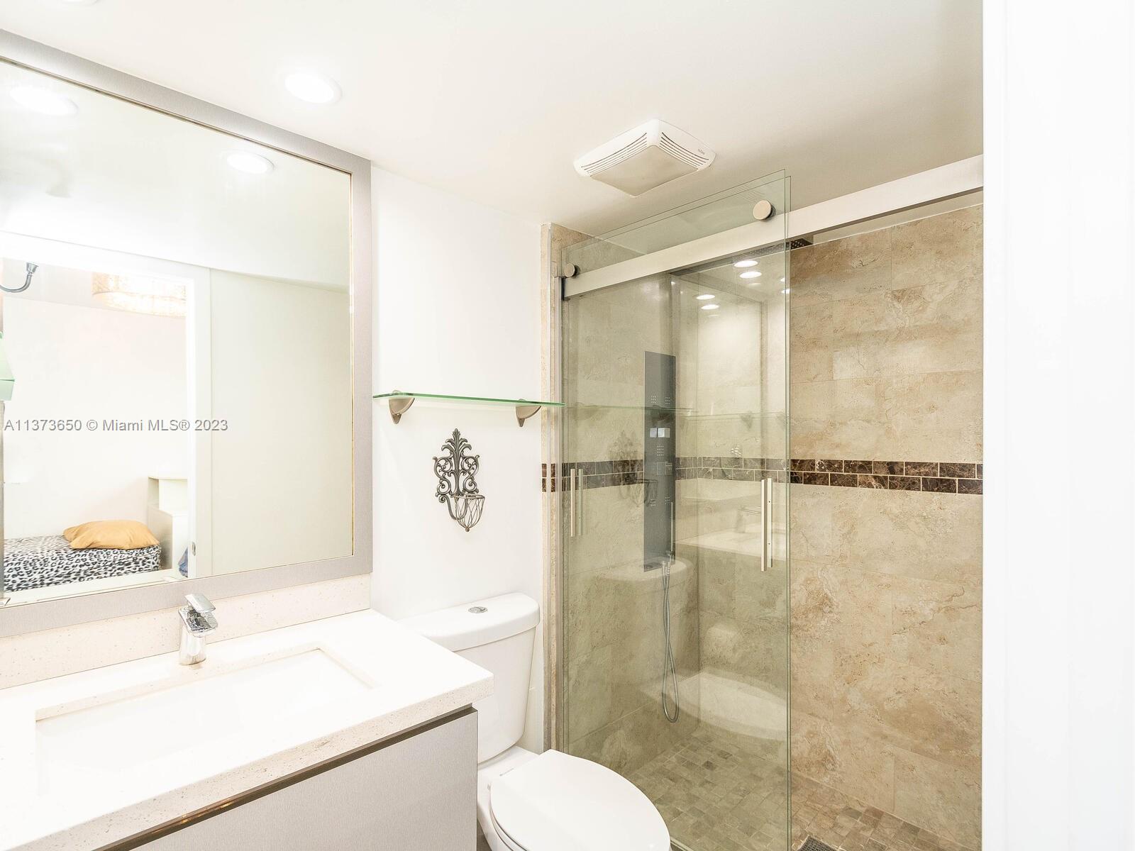 BONAVISTA CONDO - Residential