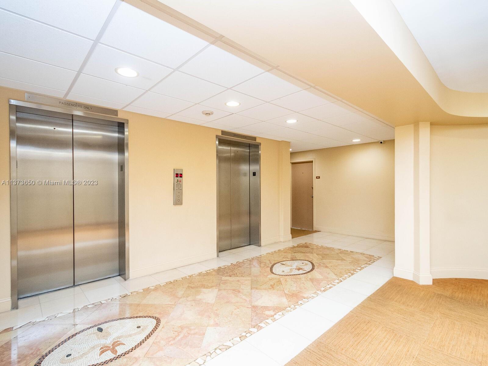 BONAVISTA CONDO - Residential